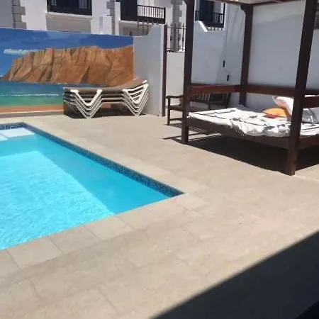 Arrieta Sleeps 4 Wifi Apartment *